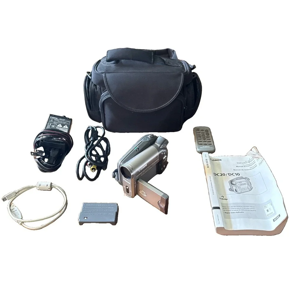 Canon DC10 Handheld DVD-RW Camcorder Silver Tested Full Working Set New DVD